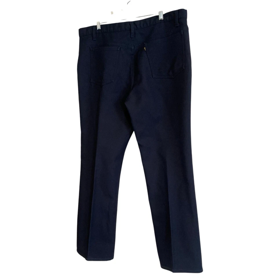 Винтажные западные плиссированные брюки 70-х Levis с черной вкладкой из синего дакрона полиэстера размер 38x28 - Изображение 4 из 4