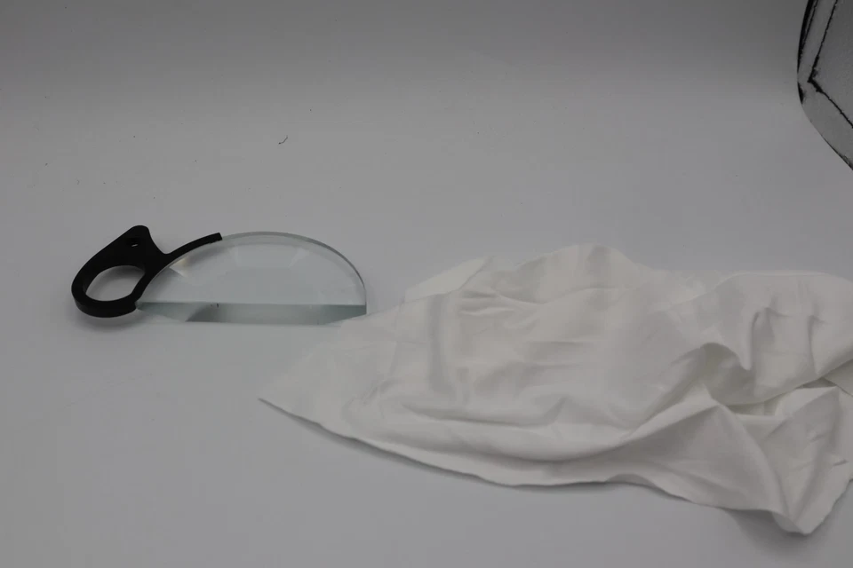 Special Effects Filters 79mm Handheld Subtle Kaleidoscope Prism Glass Filter - Image 2 of 4