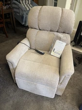 Golden Technologies Lift Reclining Chair