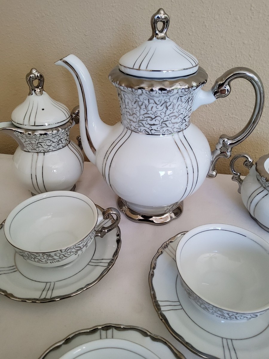 17 Piece Seyei Fine China Tea Set Made in Japan #1031 Silver 17 Piece Seyei Fine China Tea Set Made in Japan #1031 Silver