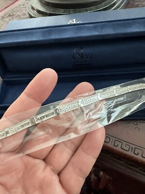 アクセサリー Supreme bracelet Supreme x Jacob & Co. Engraved Link Bracelet SS23 | Hypebeast
