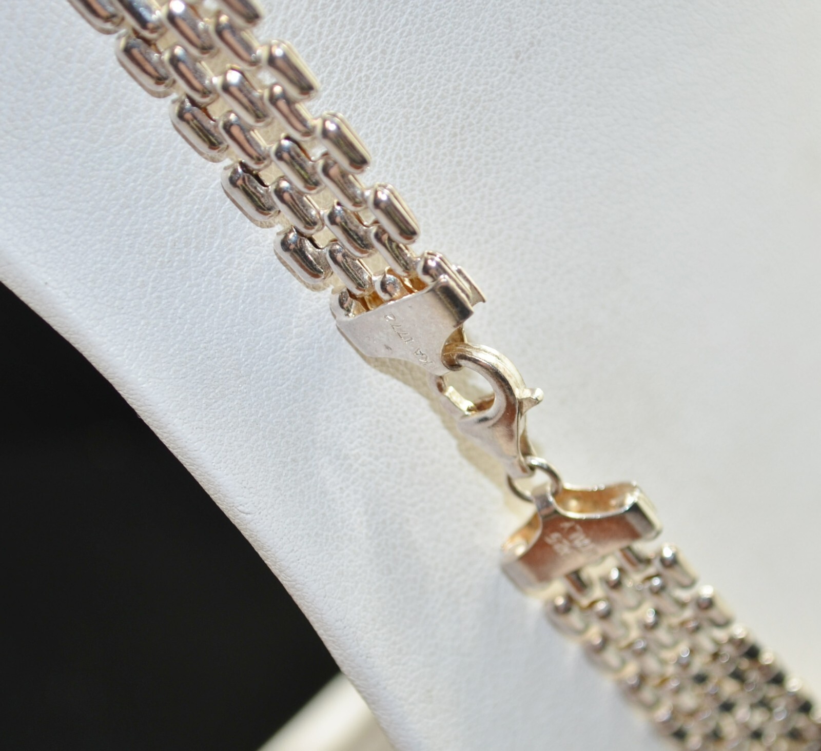 Sterling Silver Flat Patterned Chain Necklace 17.… - image 3