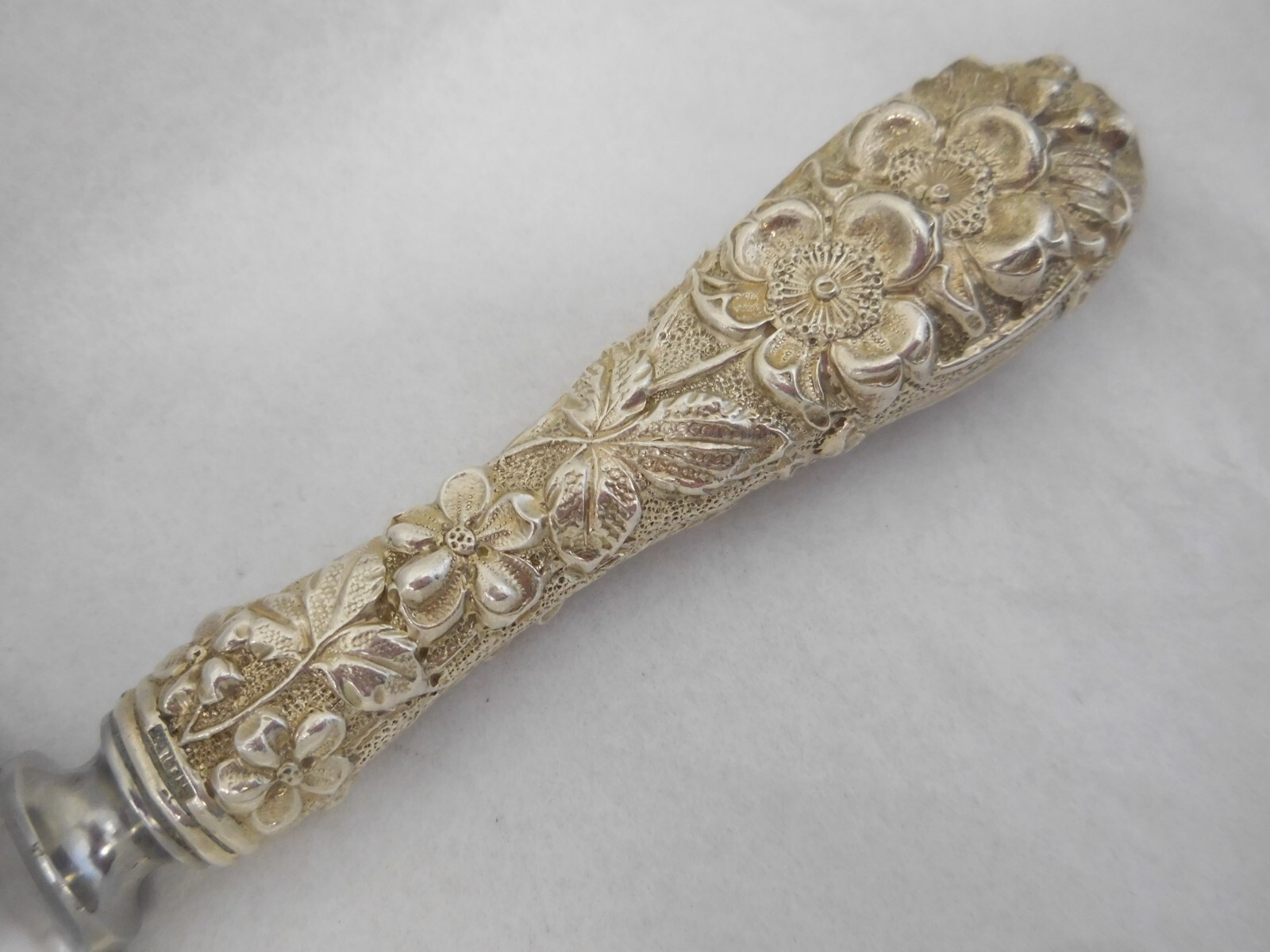 STIEFF FORGET-ME-NOT 1910 STERLING SILVER & STAINLESS CAKE KNIFE 9 3/4" NO MONO