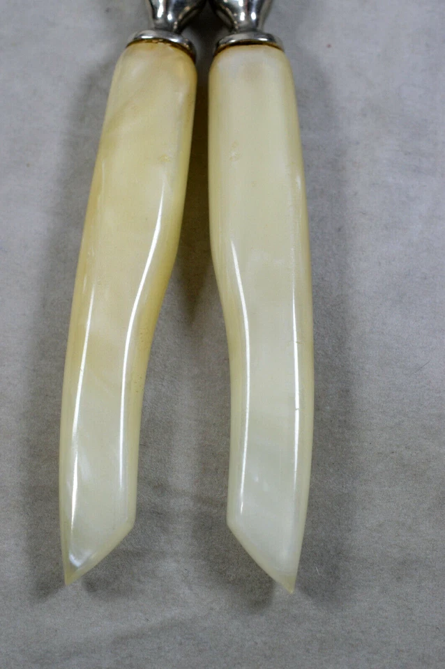 60er JAHRE DESIGN NUSSKNACKER MIT PERLMUT OPTIK GRIFFEN - Bild 3 von 4