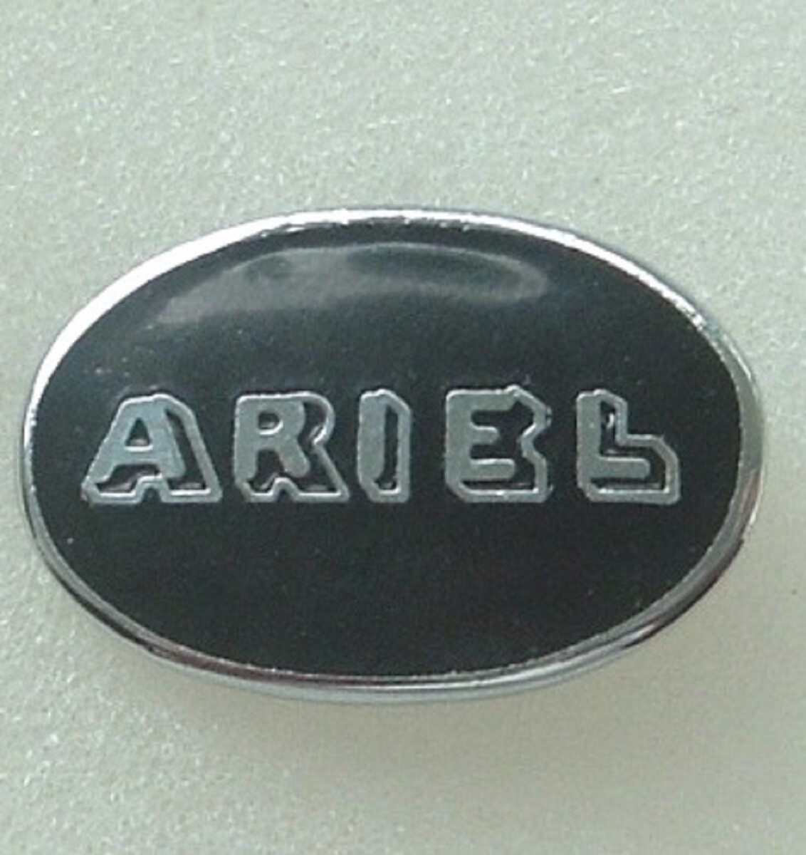 ARIEL ENAMEL LAPEL PIN BADGE CAP BADGE