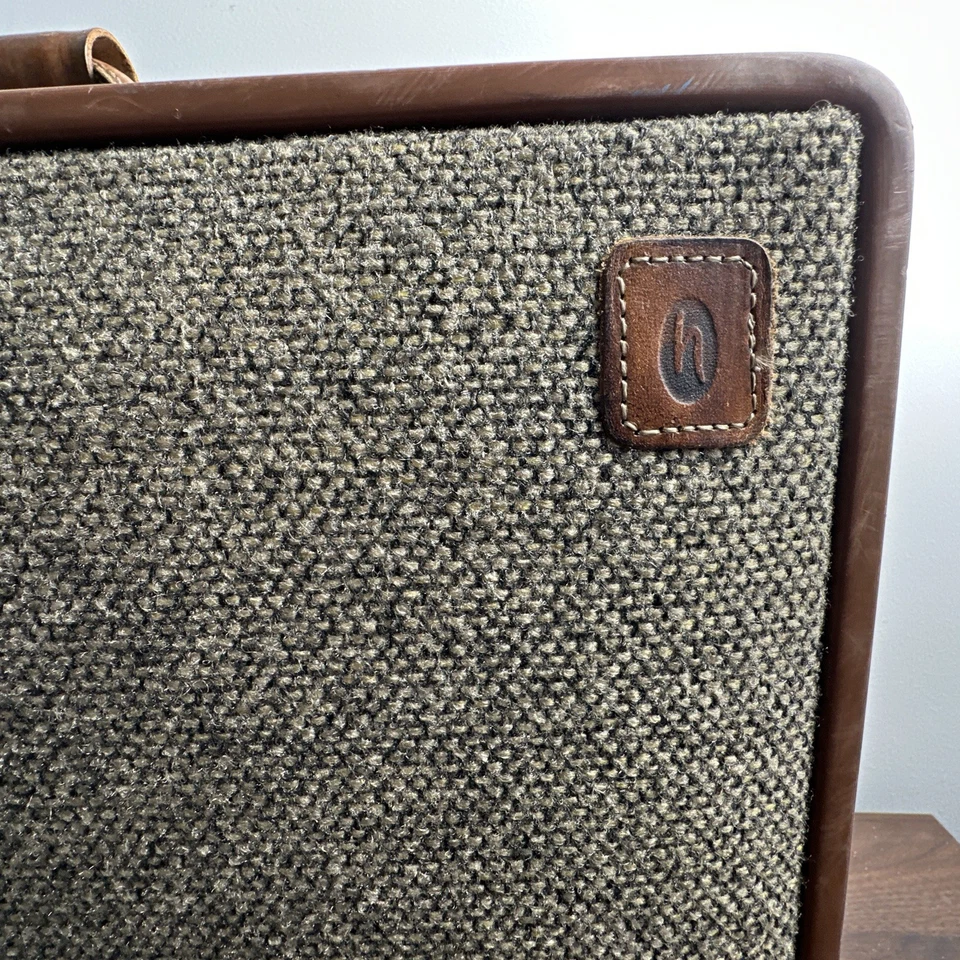 Vintage HARTMANN Suitcase Tweed + Leather Trim Luggage 21” -Combo Lock - Image 2 of 4