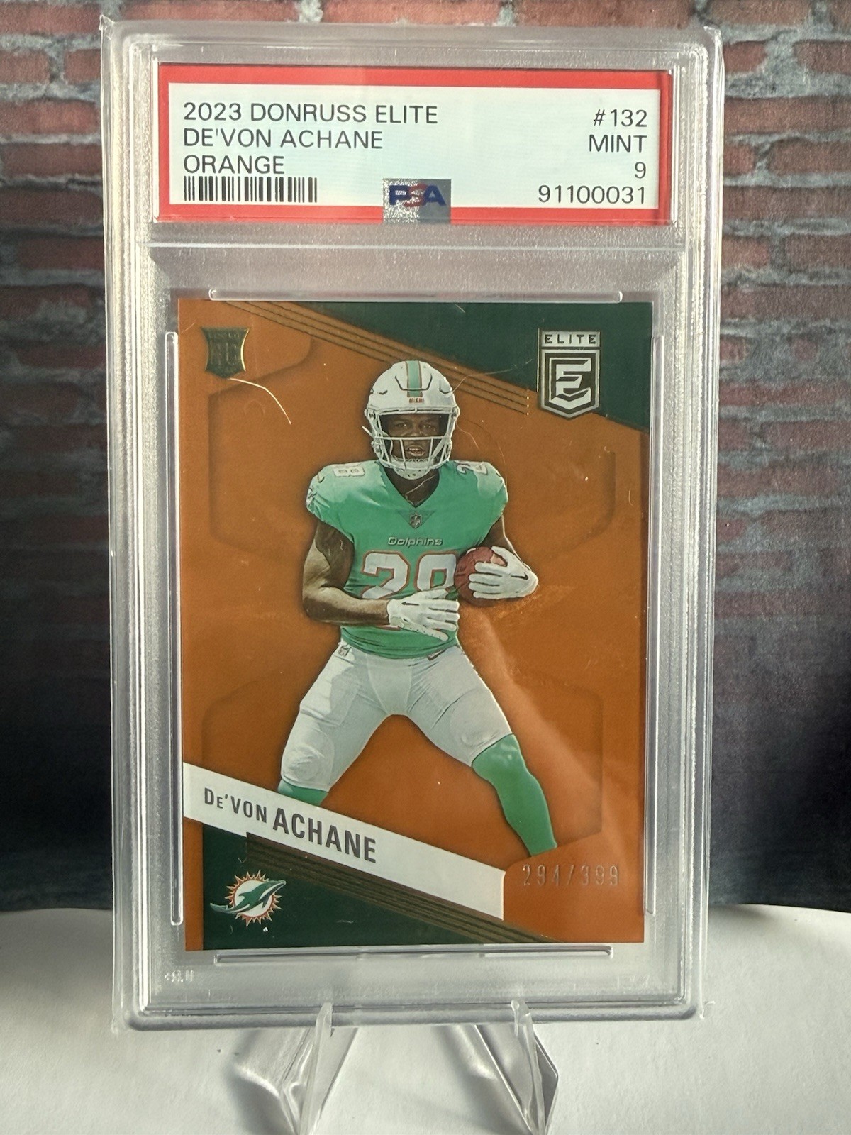 2023 Panini Donruss Elite - Rookies De'Von Achane #132 Orange /399 (RC)