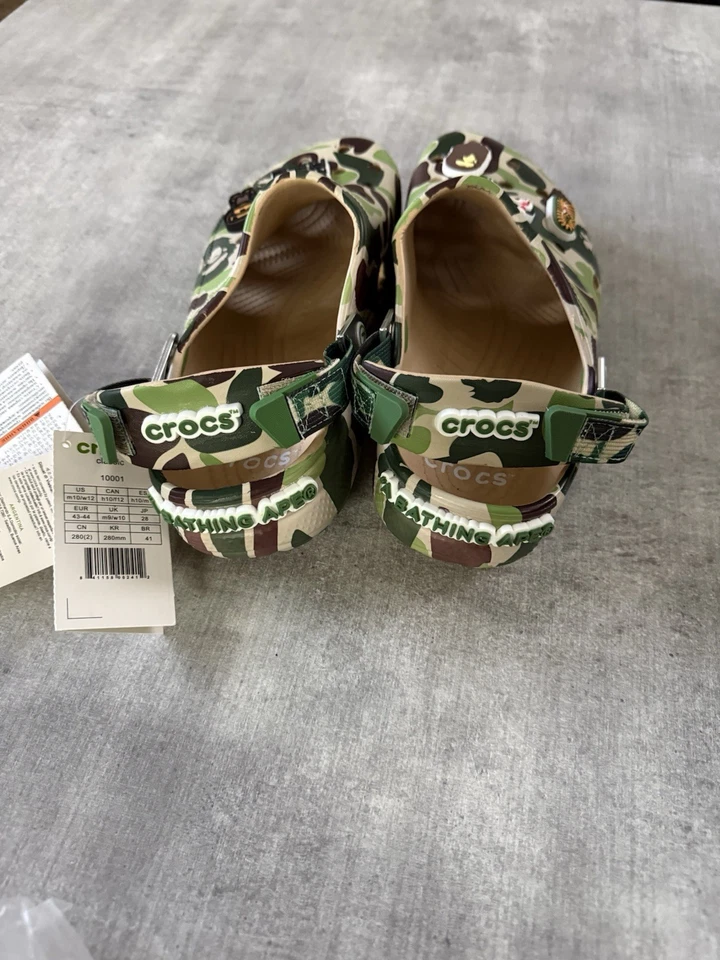 Camuflaje verde Bape x Crocs talla 10 Foto 4 de 4