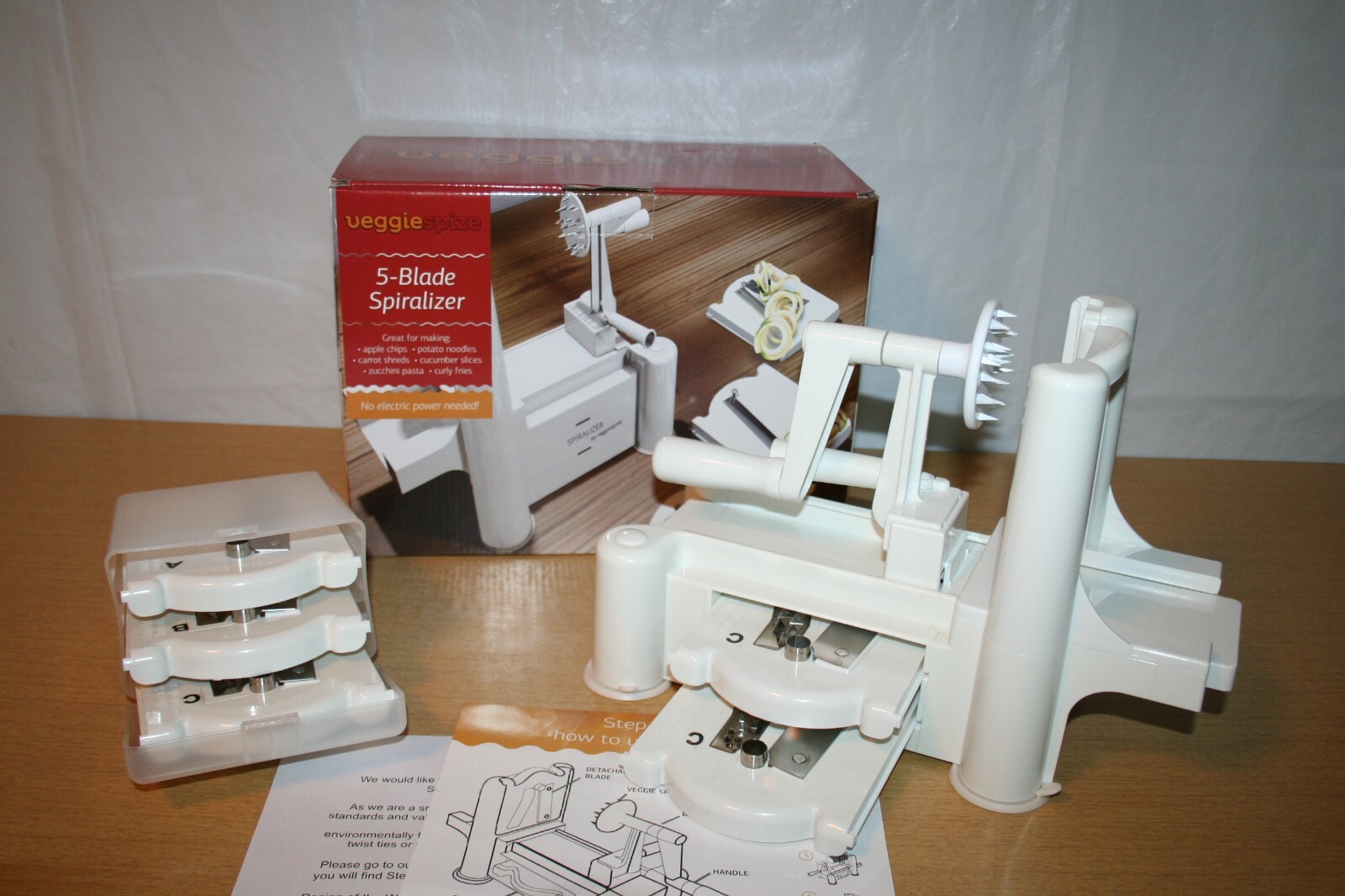  5-Blade Vegetable/Fruit Spiralizer with Suction Cup Feet in Box VeggieSpize