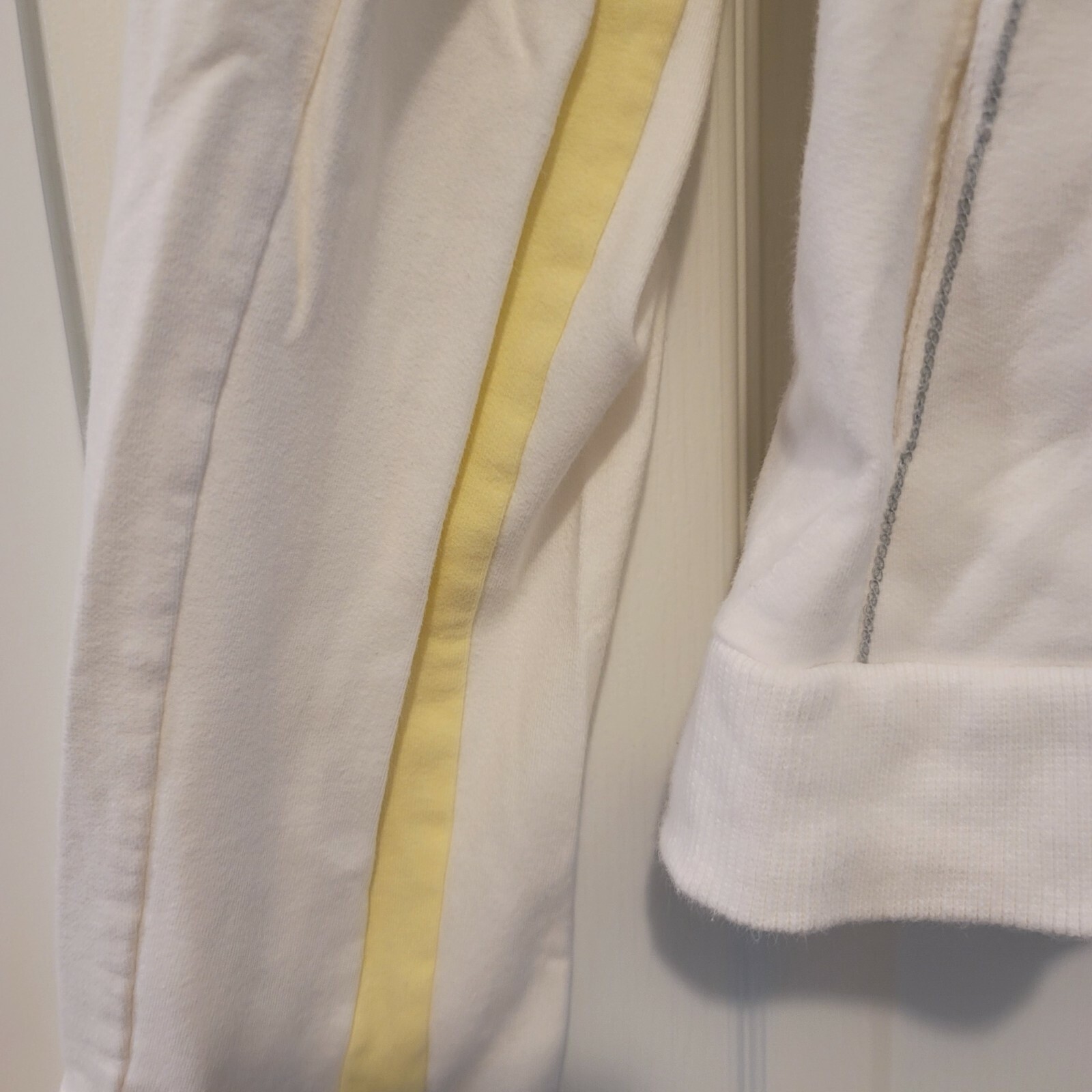 FILA Giacca Sportiva Donna Grande Bianca e Gialla Cerniera Intera