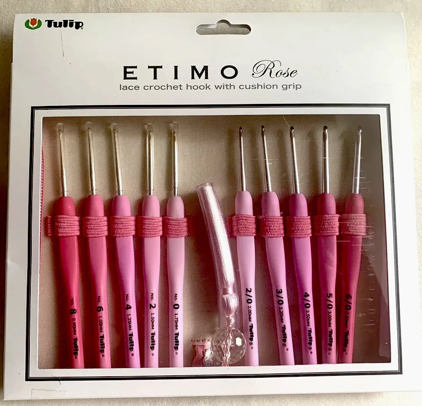 Tulip Etimo Red Crochet Hook Set