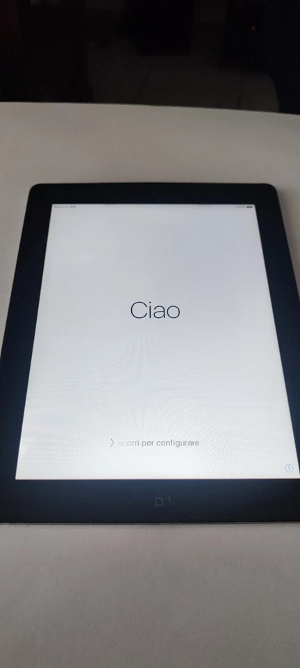 Apple iPad 2 · 32GB · Cellular, foto 1 di 5