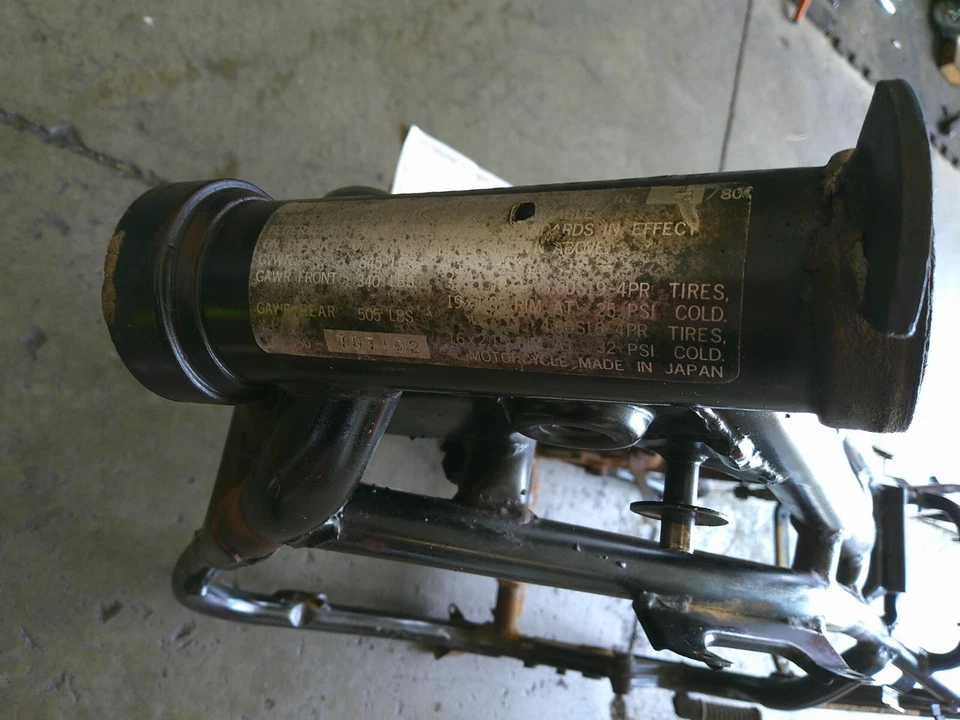 Chassi de quadro 1980 Suzuki GS 450 GS450L - Imagem 4 de 4