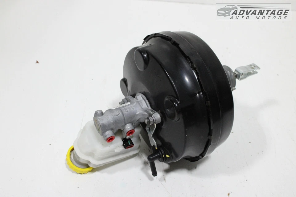 2018-2019 SUBARU OUTBACK BRAKE MASTER CYLINDER W/ BOOSTER & RESERVOIR OEM - Image 4 of 4