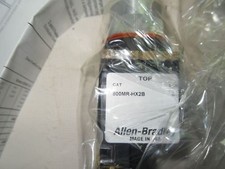 1 Allen-Bradley 800MR-HH2BLAK SELECTOR SWITCH