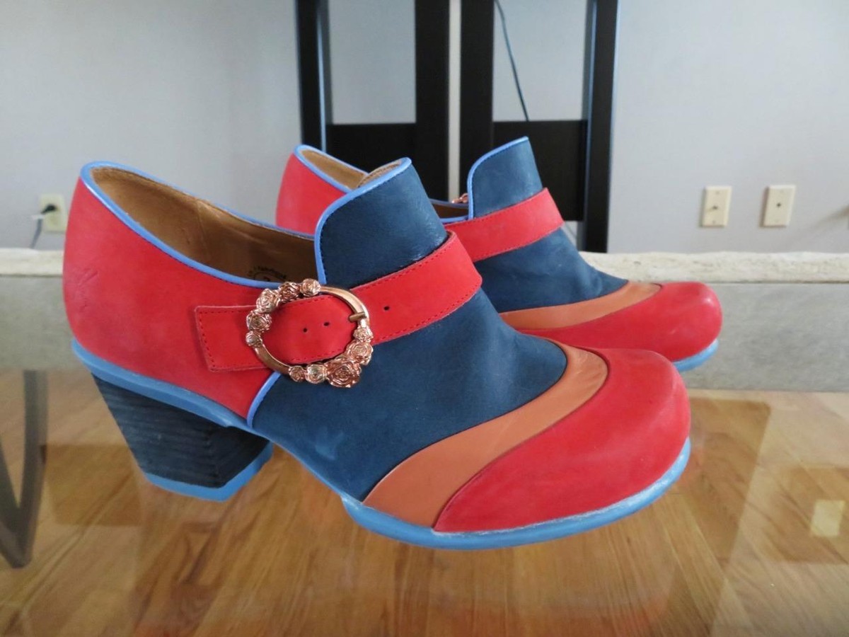 JOHN FLUEVOG Hopefuls Faith Red Blue Rose Buckle Shoes 7.5  display picture 1