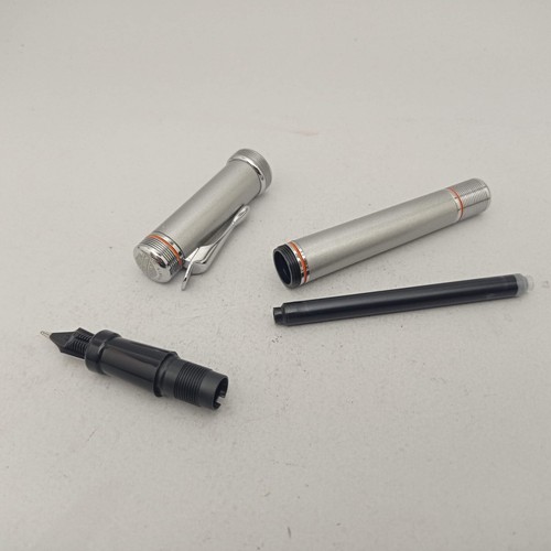 Harley Davidson Chrome Cartridge fountain pen SSM Nib Vintage Uninked - Bild 5 von 12