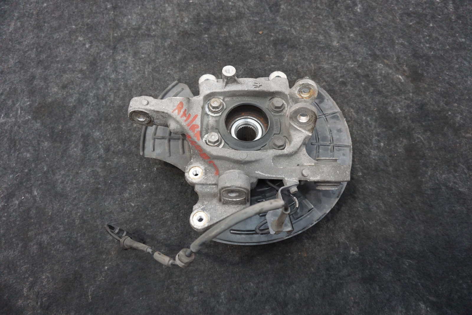 Rear Right Spindle Knuckle Hub Bearing 670036903 Maserati Quattroporte S 2017+