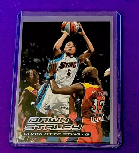 2000 WNBA Fleer Ultra Dawn Staley Base Card #18….