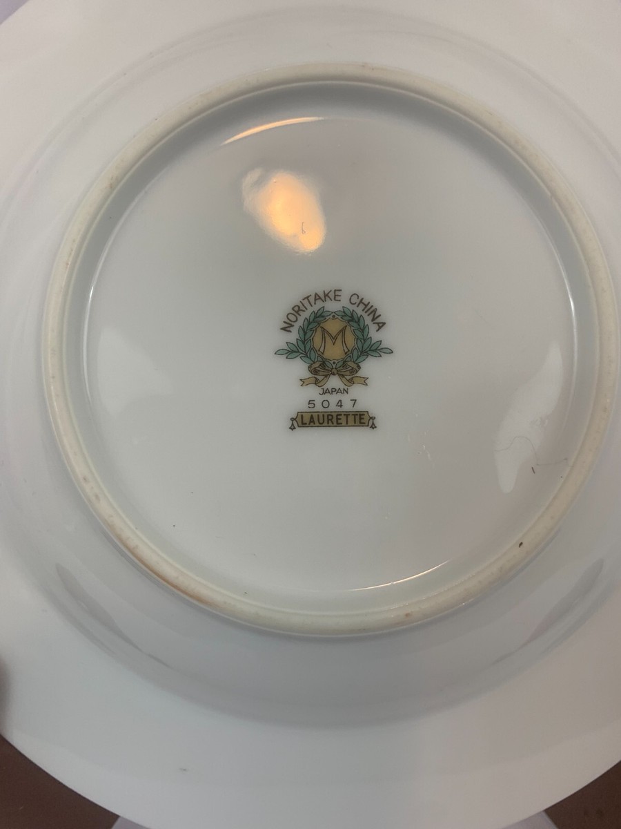 心変わり　英語 Noritake China Laurette #5047 One Salad Bowl Great Condition