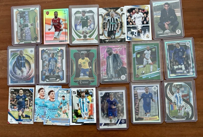 Haaland, Saka, Mbappe, Victor Munoz + More - Huge Lot Rookies Parallels Base