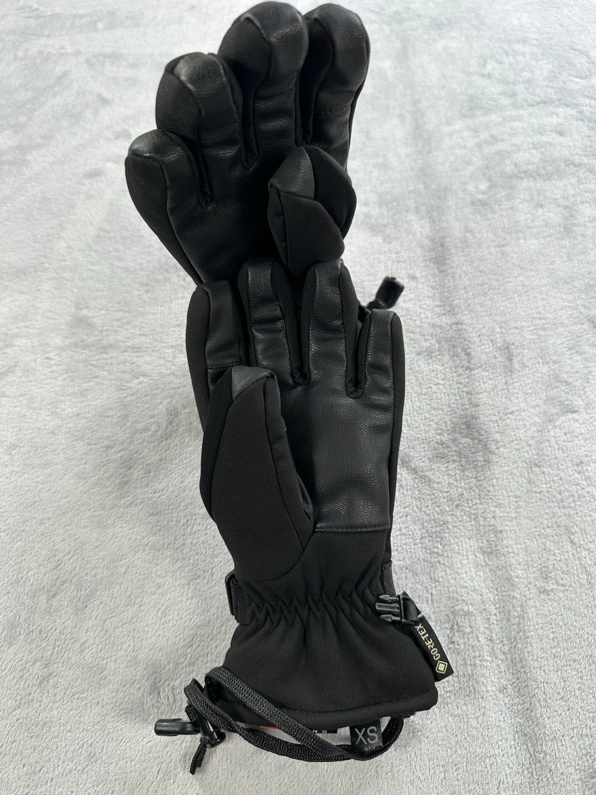 686 Gore-Tex Women’s XS Black Snow Gloves Waterproof Winter Ski Snowboard