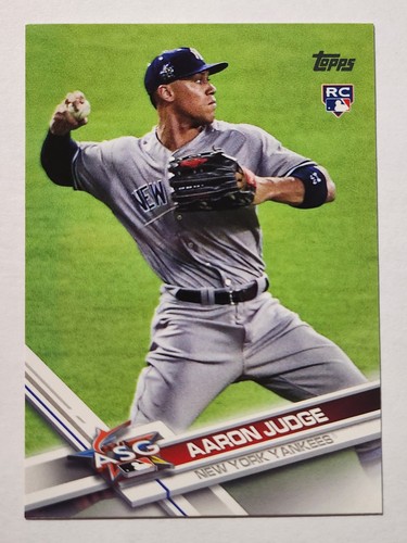 Aaron Judge [Throwing] #US166 2017 Topps Update card