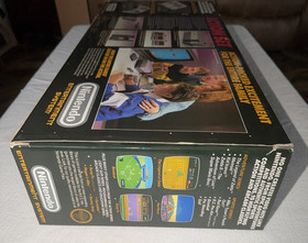 NES 1988 Nintendo Action Set in the Original Box W/h Wiring,Game,Zapper & Papers