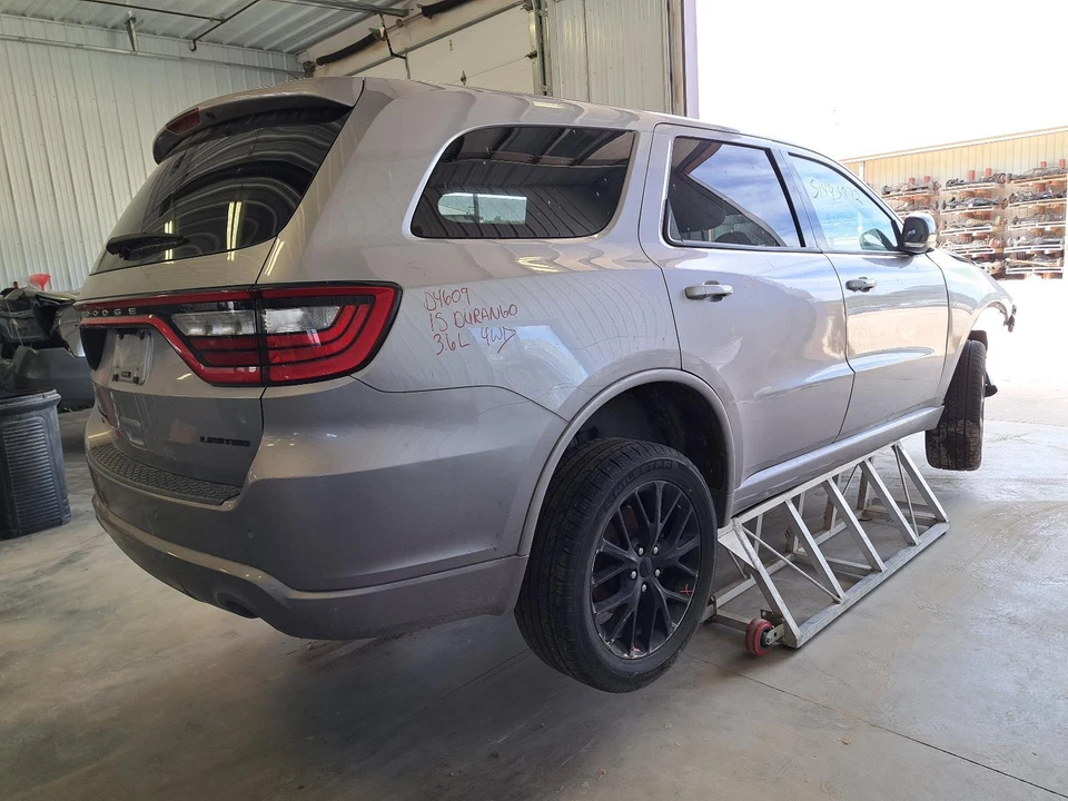 Conjunto de bomba y motor ABS usado se adapta a: conjunto Dodge Durango 2015 sin adaptador Foto 3 de 4