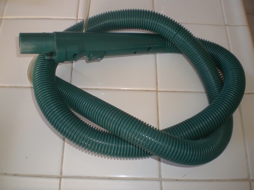 Bissell Little Green Clean Machine 1653 