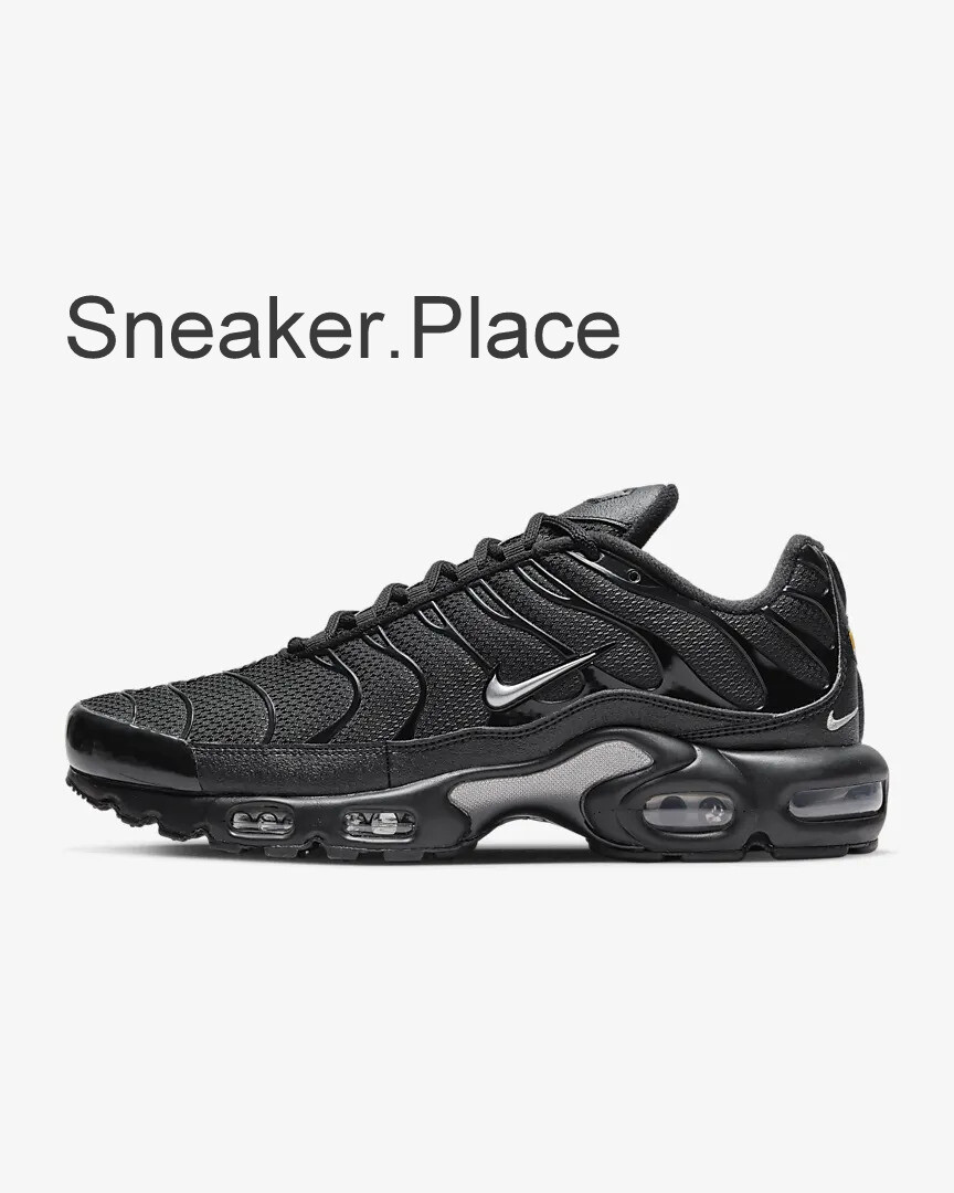 Nike Air Max Plus Tuned in Black and 