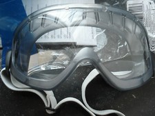 3M Lunette de sécurité  et de protection  neuve