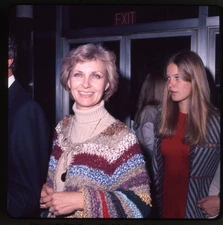 Joanne Woodward Rare Candid 1970's Original 2.25 x 2.25 Photo Transparency 