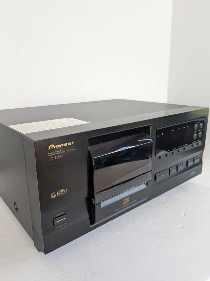 Pioneer PD F507 CD Changer 25 Disc Player Tested WORKS Stereo Made in Japan - Image 2 of 4
