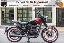 2025 Royal Enfield Rave Red