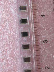 91 PCS LAIRD 67SLH050050050PI00 RFI FILM OVER FOAM PU SOLDER Contactors & Accs