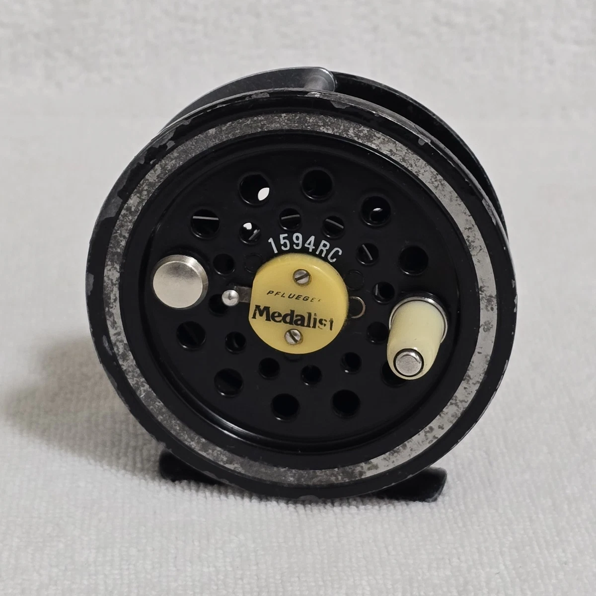 Vintage Pflueger Medalist Fly Reel for sale | eBay
