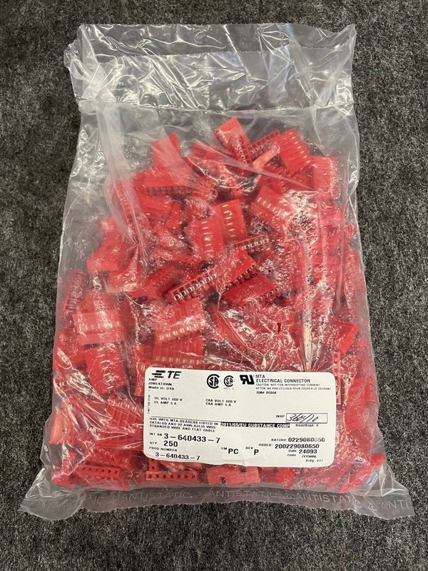 TE Connectivity MTA-156 Connector 7-Pos Receptacle 22AWG 3-640433-7, Bag of 250