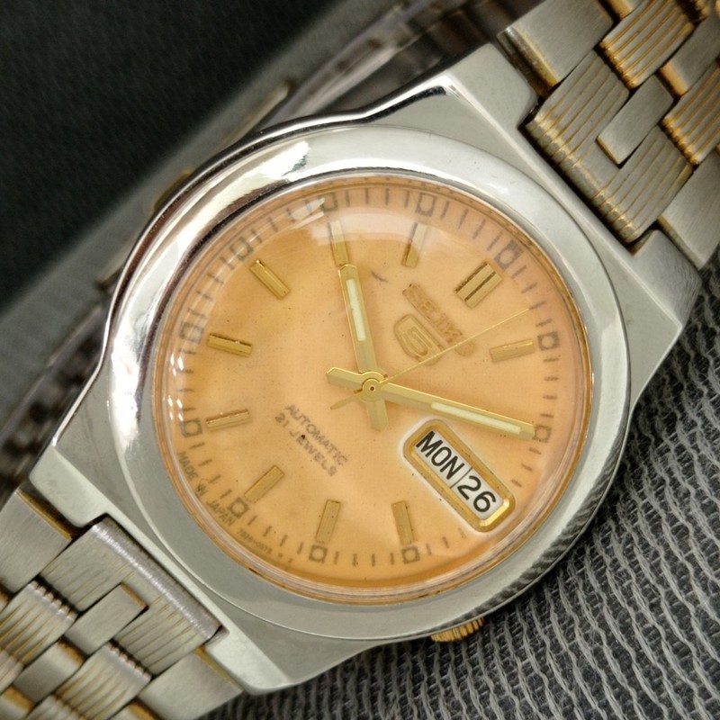 GENUINE VINTAGE SEIKO 5 AUTOMATIC 7S26A JAPAN MENS ORIGINAL DIAL WATCH a2547-U
