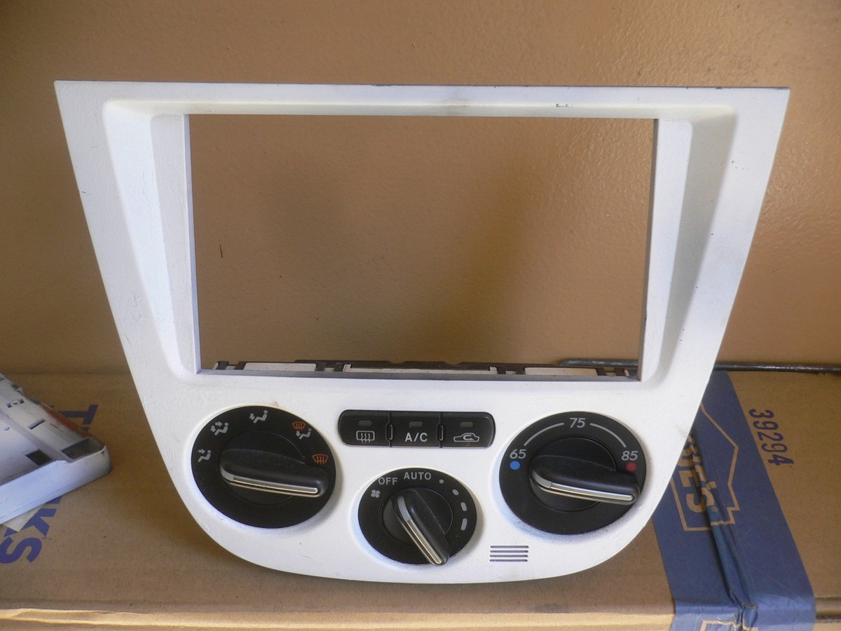 二本セット 2004 SUBARU IMPREZA WRX STI CLIMATE CONTROL TRIM BEZEL AC HEATER