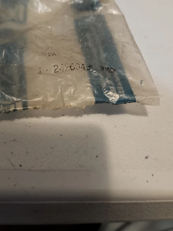 Retentor de embreagem NOS Gm 1957-62 Chevrolet Corvette #2426043 - Corvette - Imagem 3 de 3