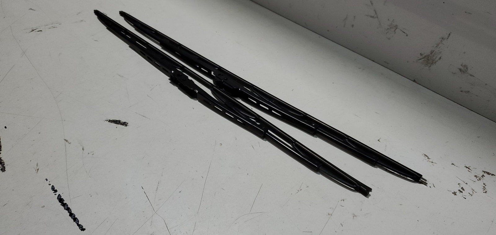 BOSCH ICON Beam Wiper Blades Set of 2 Blades (22A & 22B) eBay