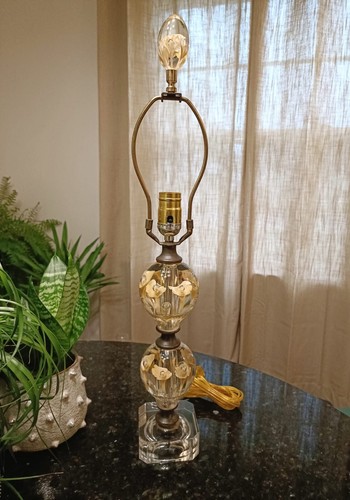 St. Clair Paperweight Floral Art Glass Lamp Ivory Tan