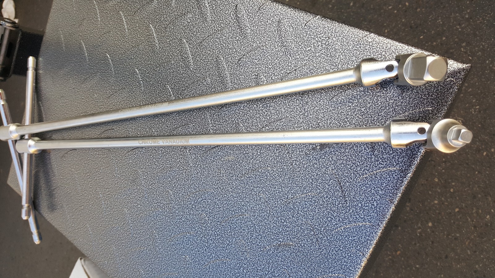 CHIAVI A T SNODATA SNODO ATTACCO A BUSSOLA 1/2 e 14