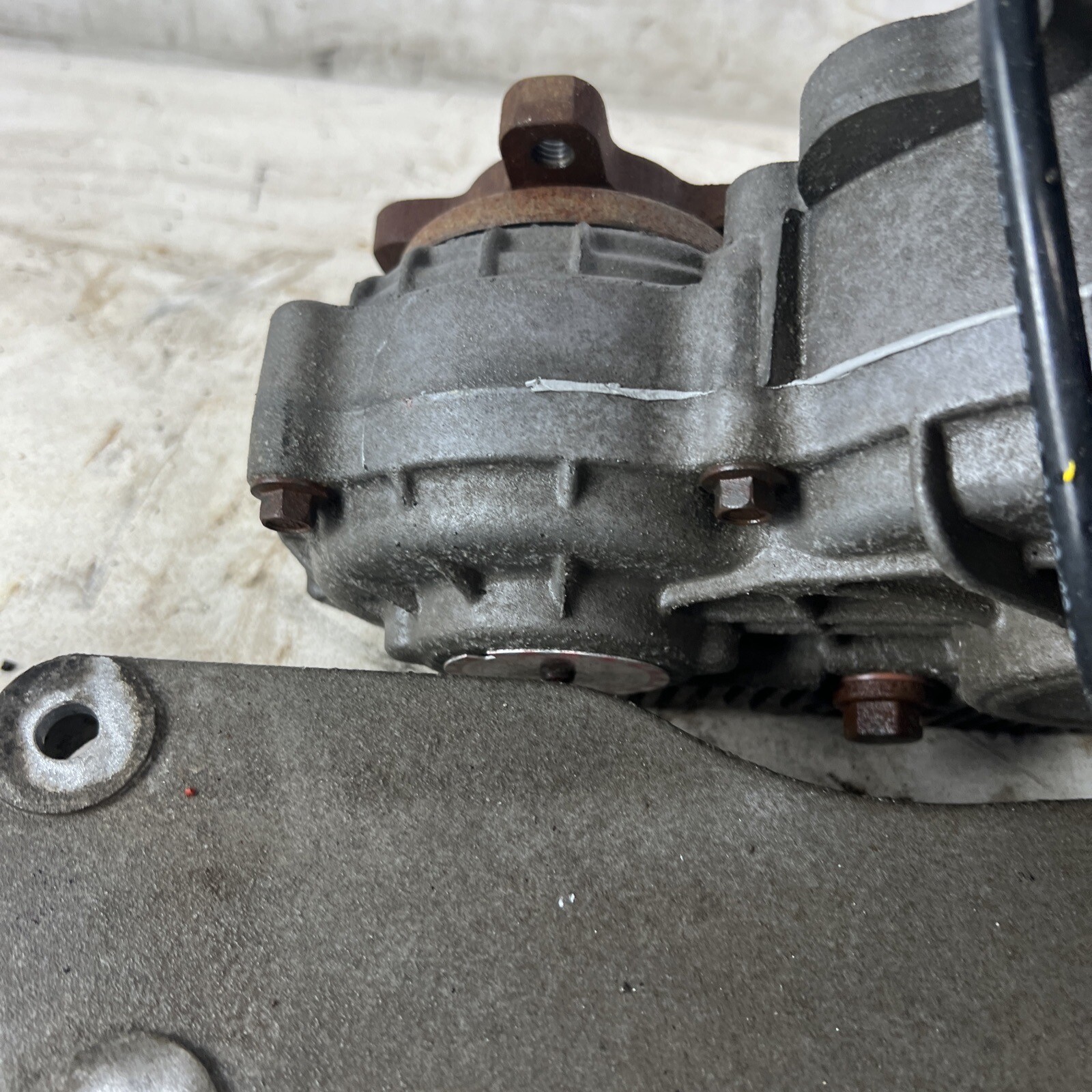 0105 BMW 325xi 330xi Transfer Case AWD E46 eBay