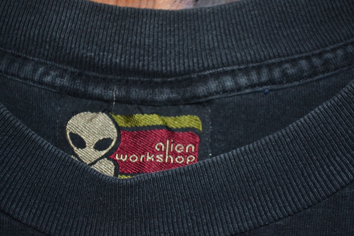 Vintage Alien Workshop The Truth Is Up There 90's Graphic T-shirt