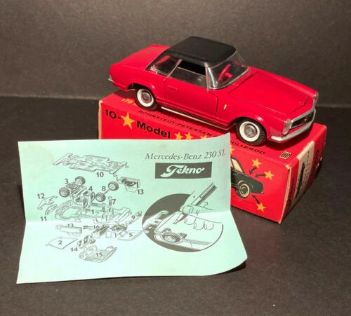 Modellini statici di auto, furgoni e camion Tekno Scala 1:43