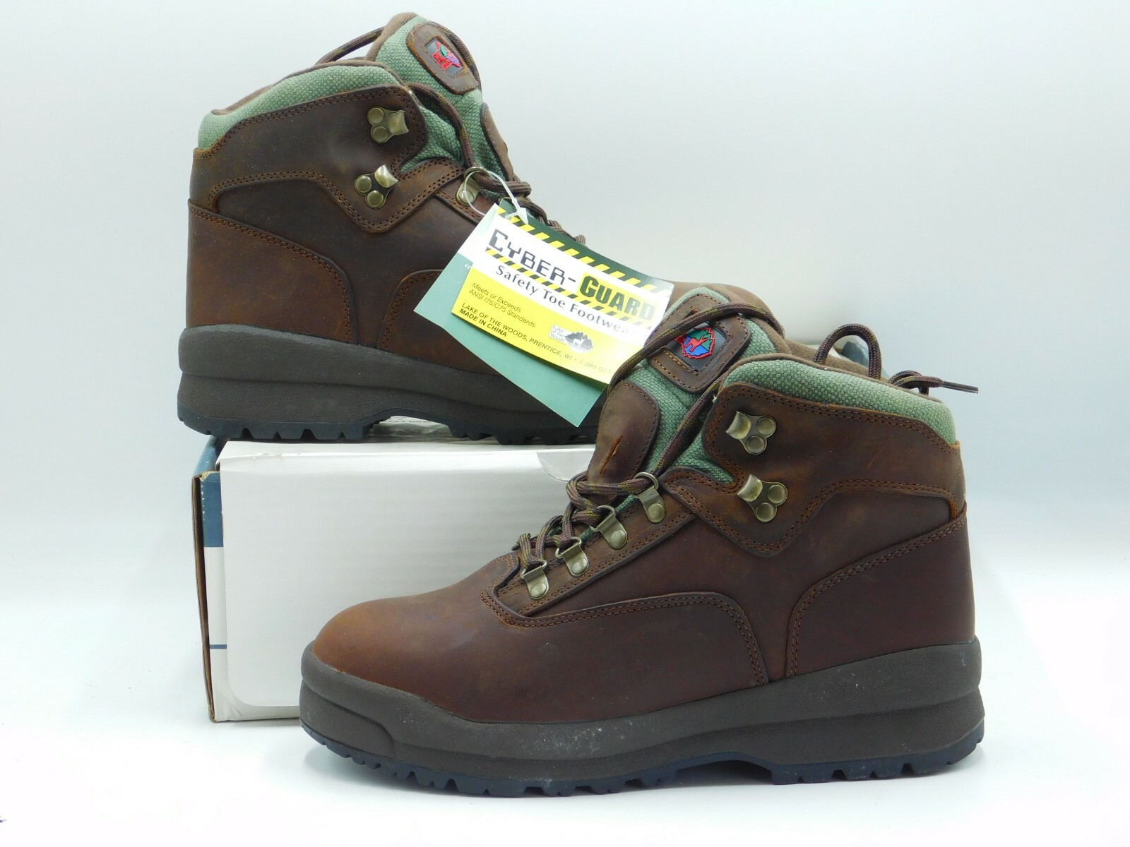NEW Lake Of The Woods Mens 10W Brown 