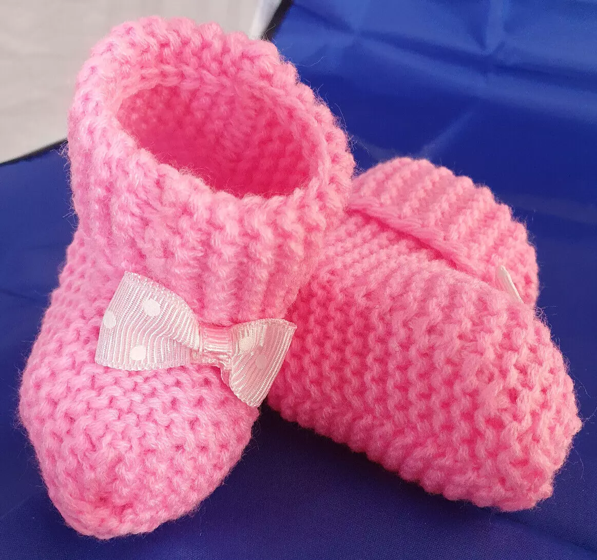 PAIRE DE CHAUSSON BEBE FILLE ROSE MAILLE TRICOT NEUF AVEC NOEUD NAISSANCE