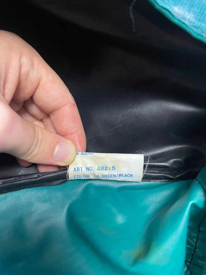 GERMANY 1994 FOOTBALL NATIONAL TEAM LARGE VINTAGE DUFFLE BAG GREEN World Cup - Image 4 of 4